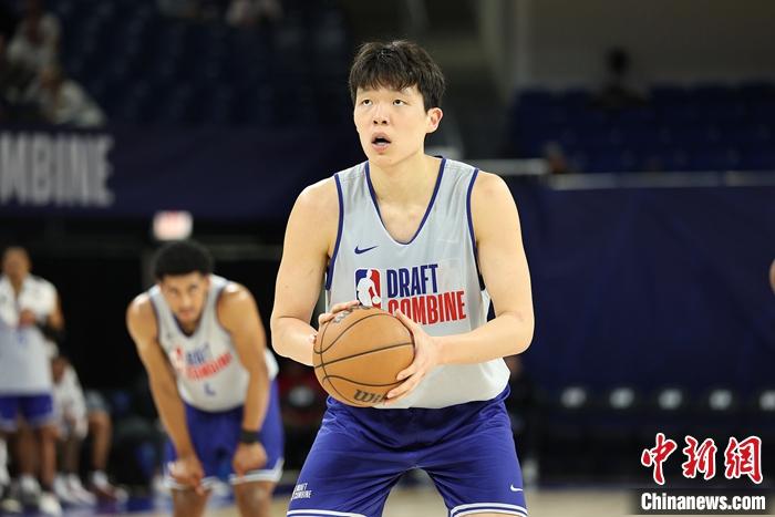 20岁生日终圆梦！杨瀚森以第16顺位被选中登陆