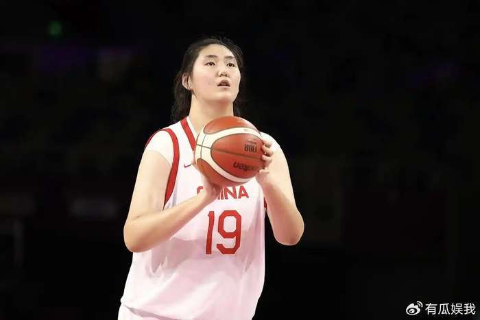 中国女篮惨败比利时暴露战术短板 李梦回归成关