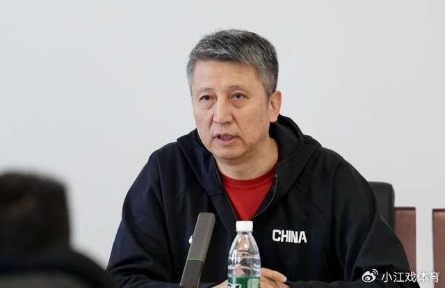 李添荣复出爆发助上海男篮豪取十二连胜 有望冲