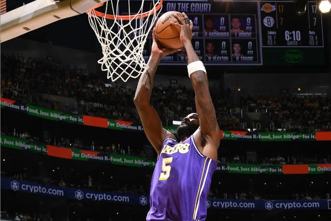 湖人末节发力擒篮网 艾顿高效表现难掩战术局限